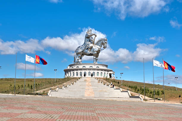 About SHUURKHAI